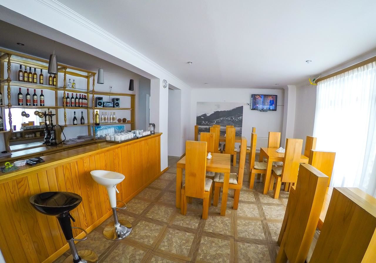 Отель Lileo Hotel Местиа-16