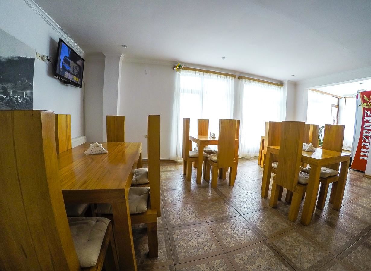 Отель Lileo Hotel Местиа-23