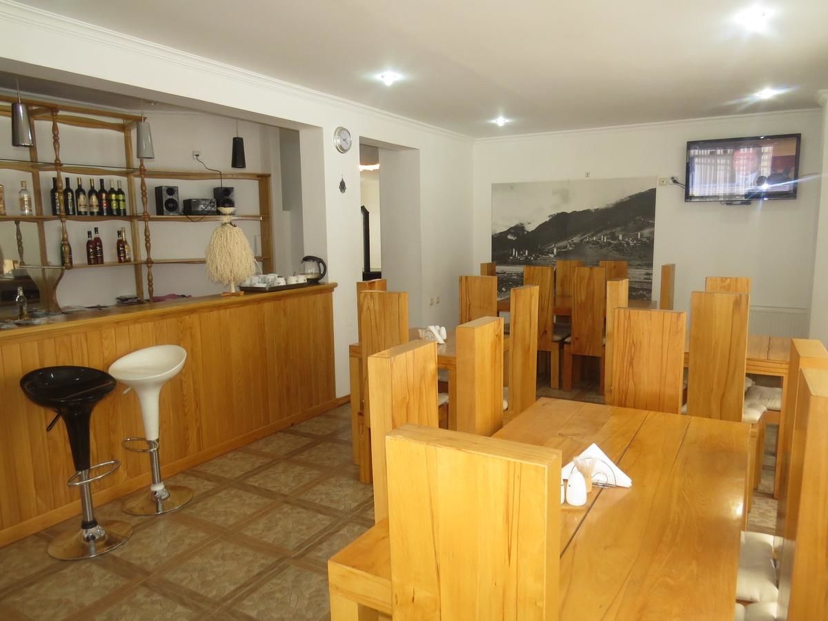 Отель Lileo Hotel Местиа-24