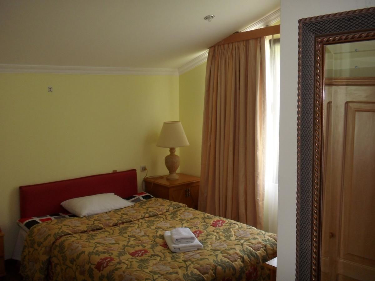Отель Lileo Hotel Местиа